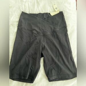 Aerie Offline Real me Crossover Short